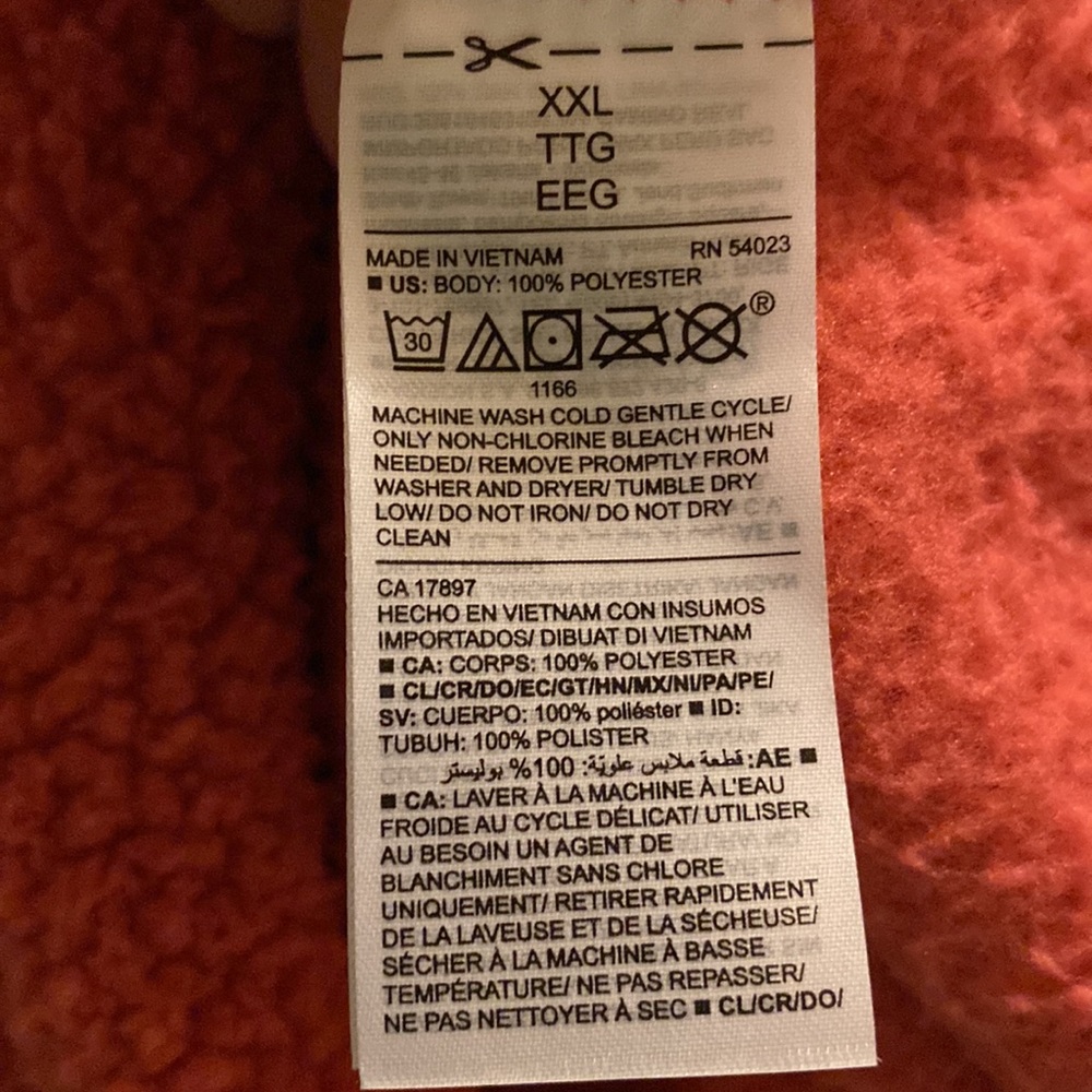 Old Navy women’s XXL textured sweatshirt. Soft and comfy, dress it up or down. - Picture 6 of 6
